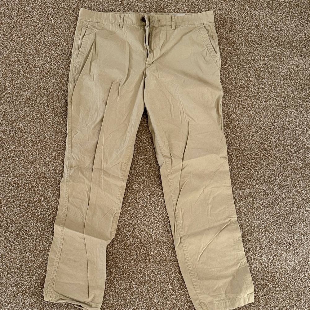 Men's GAP Tan Pants